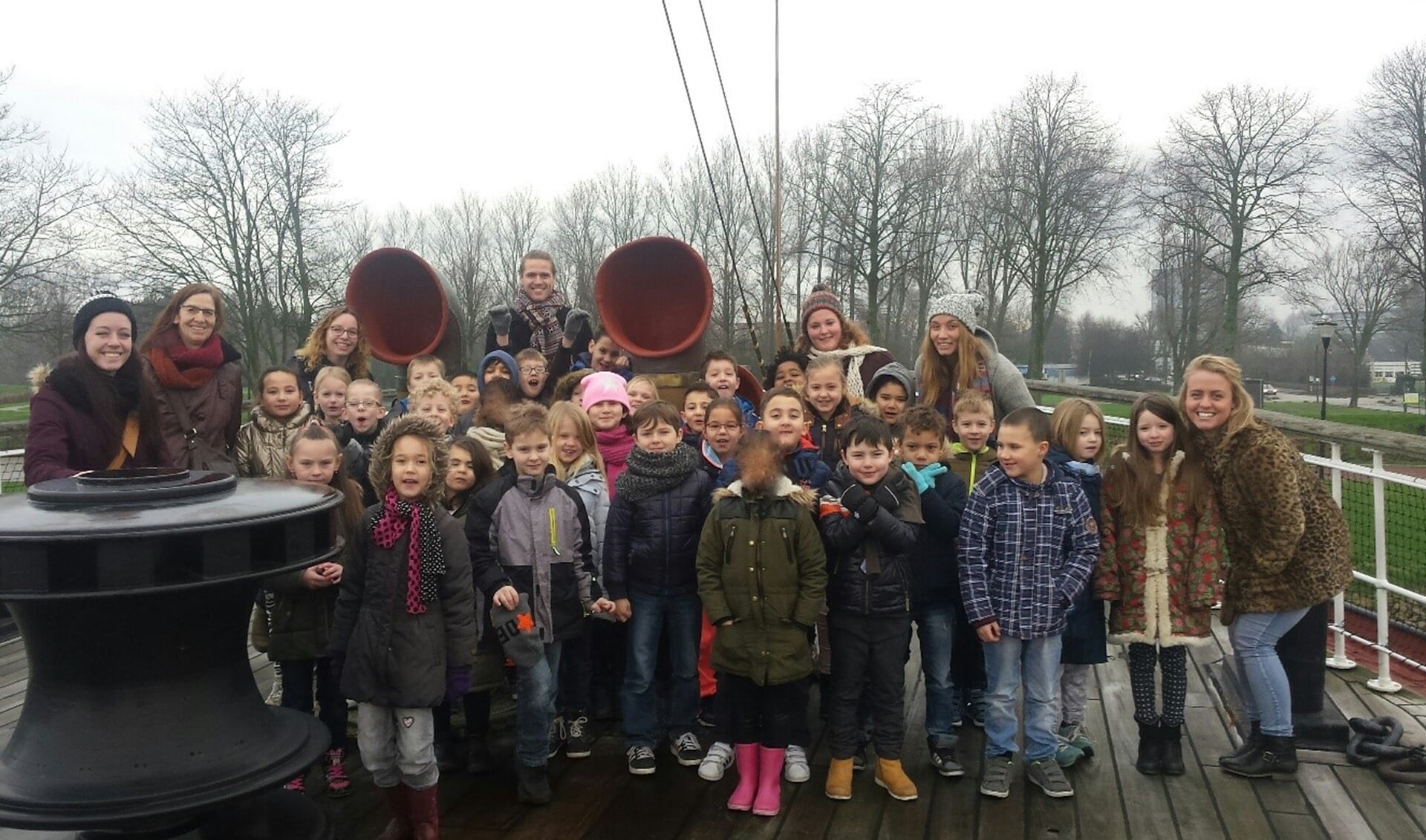 Kinderen van 't Schrijverke op zoek naar cultureel erfgoed van Hellevoetsluis