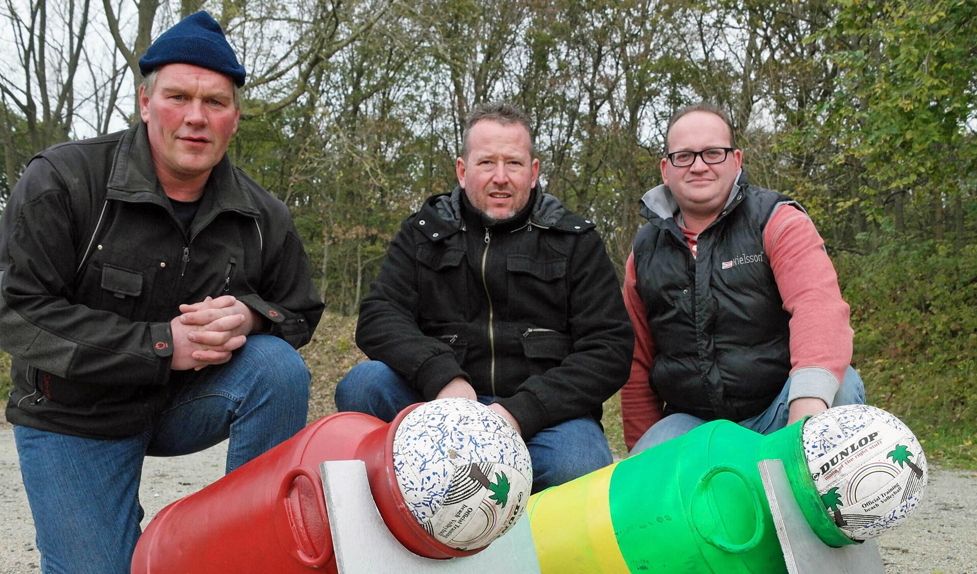 De organisatoren halen opgelucht adem: ze mogen de melkbussen laten knallen op oudejaarsdag in Rockanje!