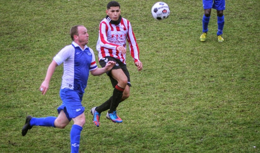 Hekelingen en SCO '63 kwamen op het Sportpolderpark niet verder dan 1-1. Foto's: Peter de Jong.