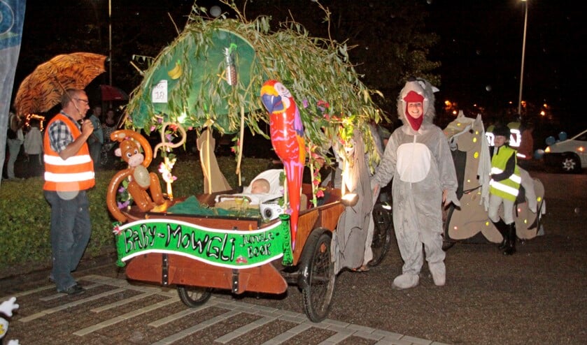 <p>De lampionoptocht is altijd een feest voor iedereen (Archieffoto)</p>