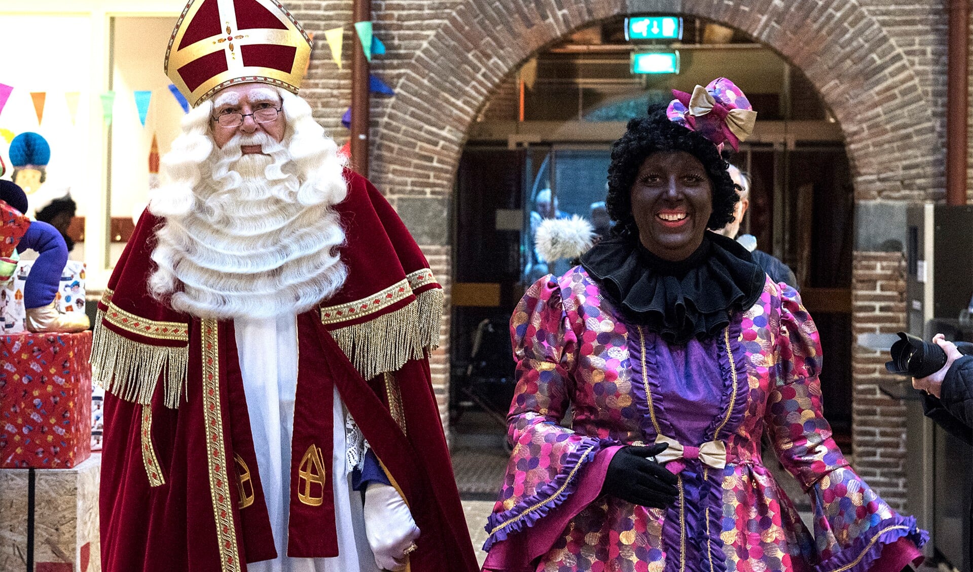 Op 20 november gaan de deuren van het Sinterklaashuis weer open (Archieffoto: Jos Uijtdehaage)