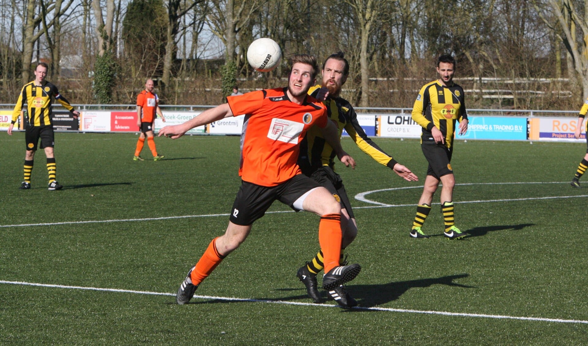 Jurjen Schrage scoorde weer voor Rockanje in de thuiswedstrijd tegen Poortugaal. * Foto: Wil van Balen.