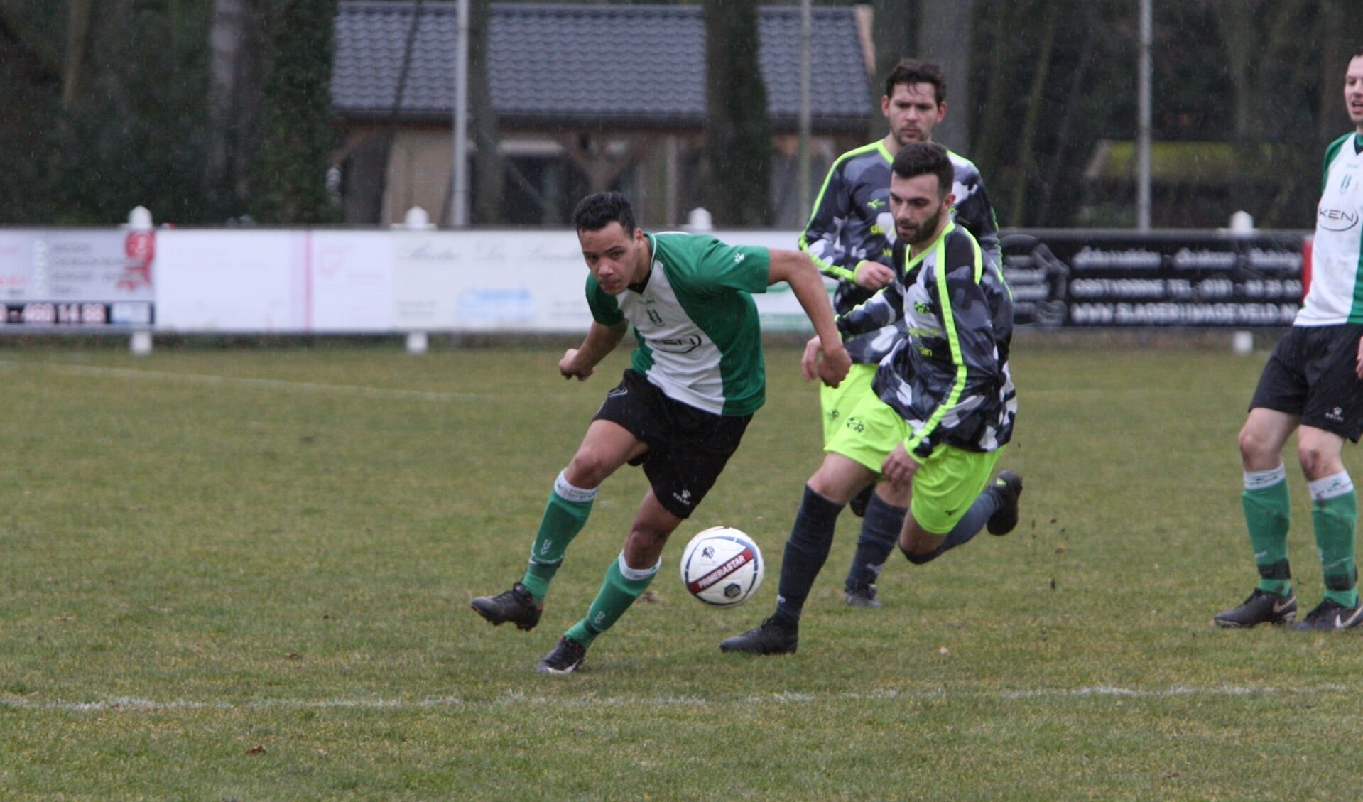 Andrë Breinburg scoorde voor OVV in de uitwedstrijd bij Piershil. (Archieffoto: Wil van Balen).