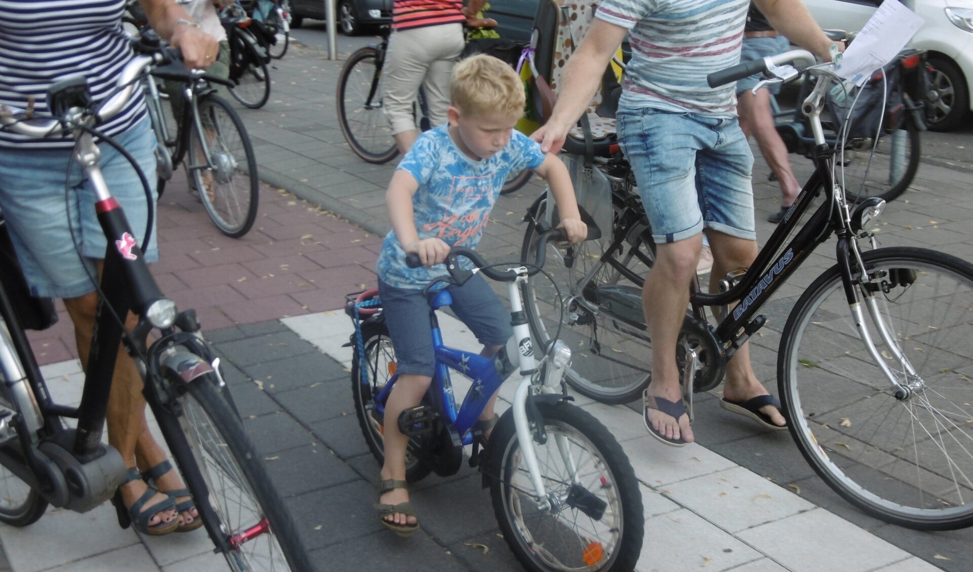 Jong en oud fietste mee.