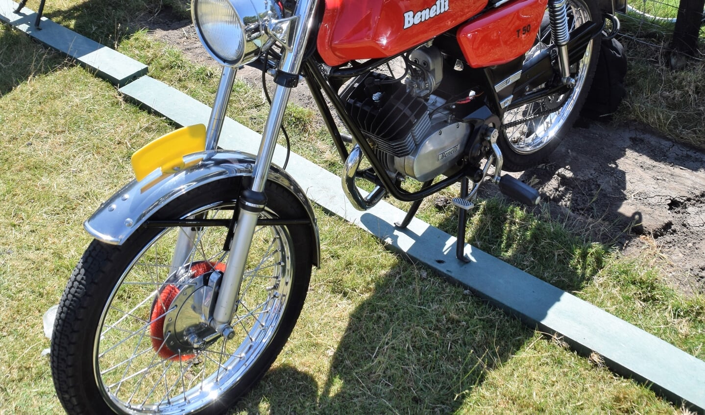 Niet iedereen reed in jaren zestig Zündapp, Kreidler of Puch, een enkeling had een stoere Benelli