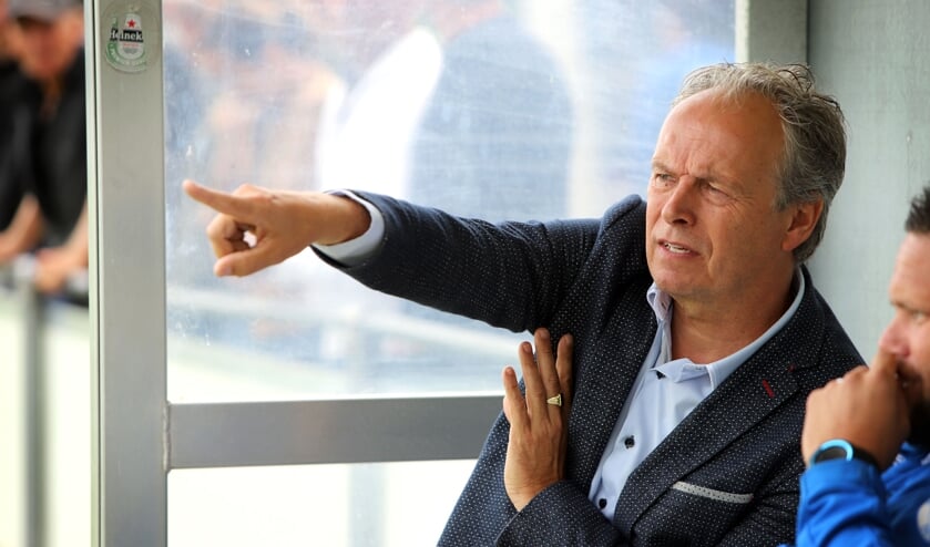 Tom Larssen: 'We hebben een heel jonge selectie met mogelijkheden, maar we weten onze plek, moeten elke week voor de punten knokken.'