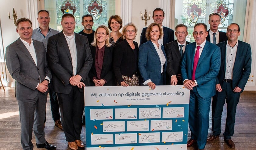 Bestuurders van vooraanstaande zorginstellingen slaan de handen ineen.