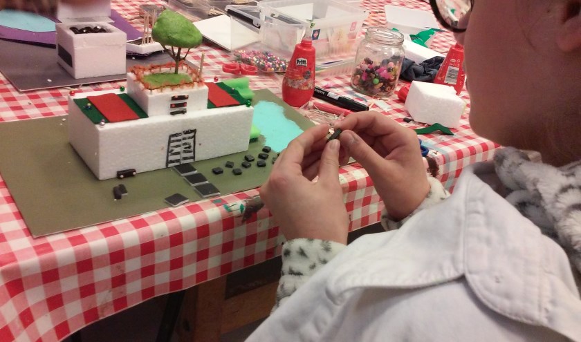 Kinderen kunnen op 19 oktober in het Westlands Museum hun eigen droomhuis ontwerpen.