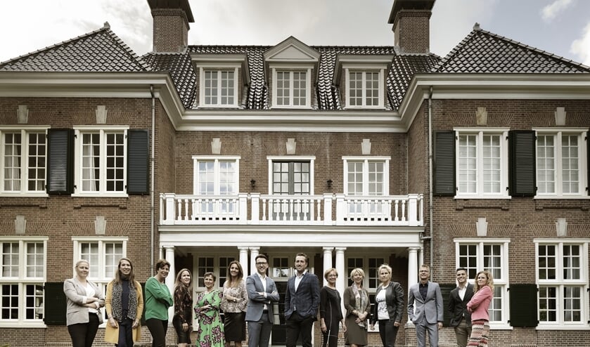 Het enthousiaste team van Van der Hoek Makelaars!