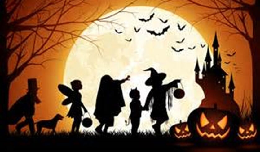 Halloweenoptocht door de wijk.