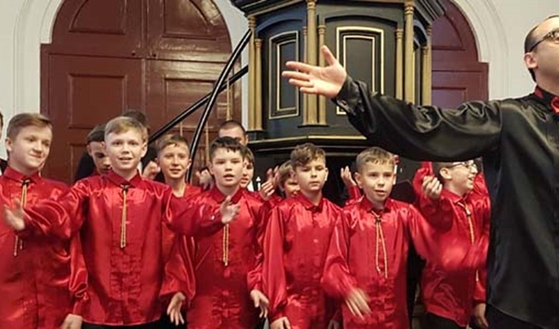 Het Oekraïens jongenskoor staat onder leiding van Ruben Tolmachov
