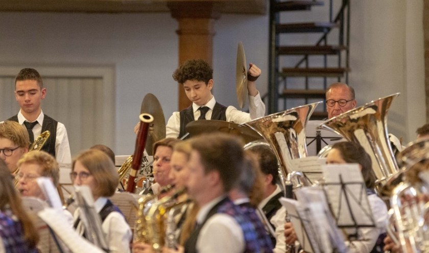 Het najaarsconcert van Muziekvereniging Liora heeft een Hollands thema.