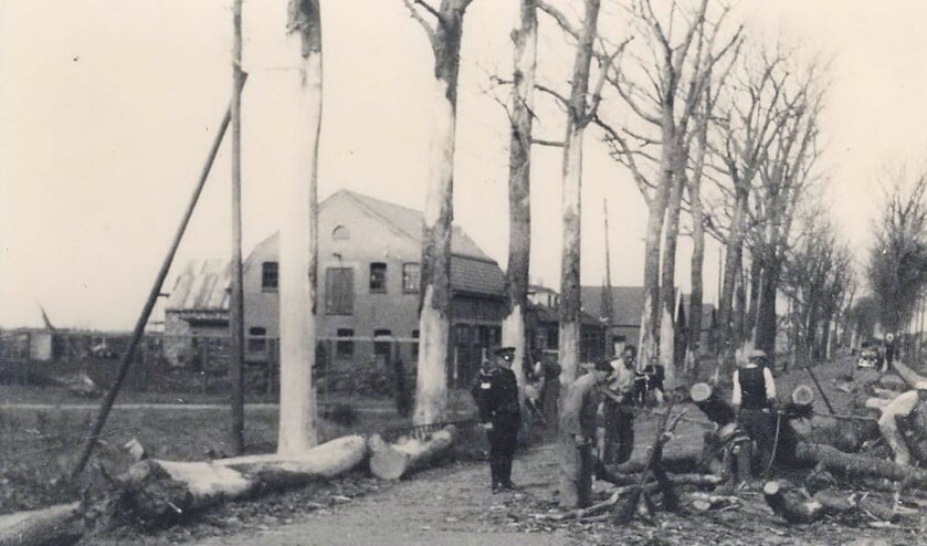 Het NIOD ontvangt graag foto's uit de periode 1940-1945.