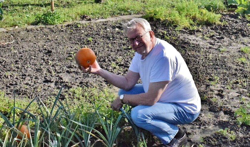 Tuinieren is een van zijn hobby's