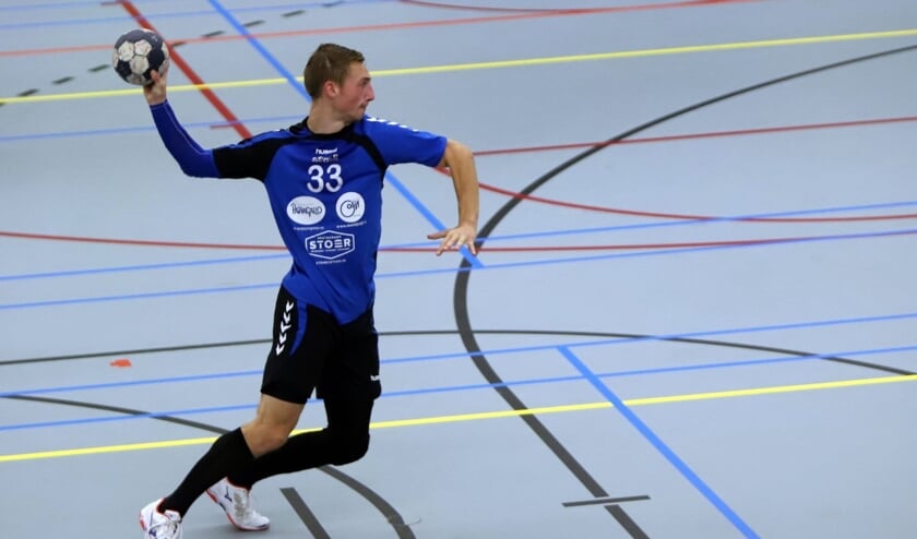 De mannen van HVOS pakten zondag opnieuw een punt. Erik Haak (foto) moest geblesseerd worden afgevoerd.