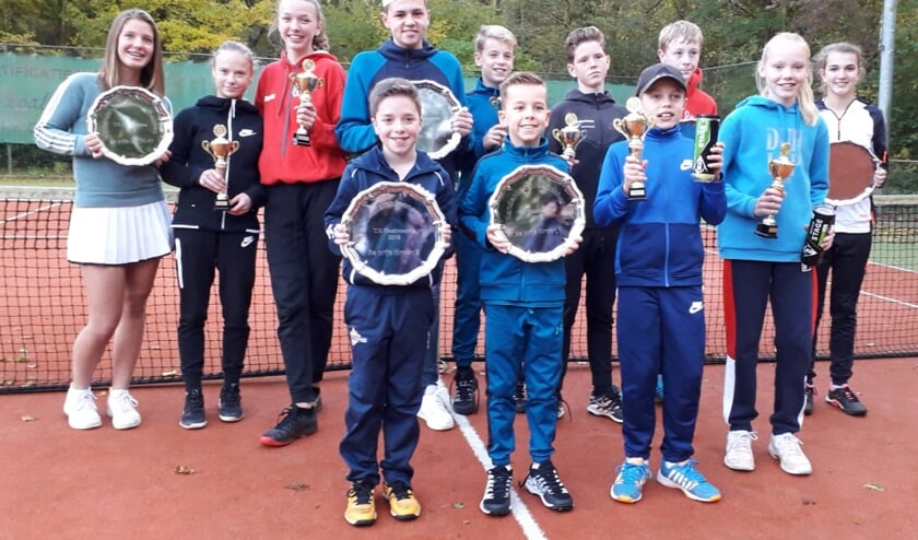 Vorig weekeinde was tennisclub TVO in Oostvoorne gastheer voor de jaarlijkse eilandkampioenschappen voor de jeugd.