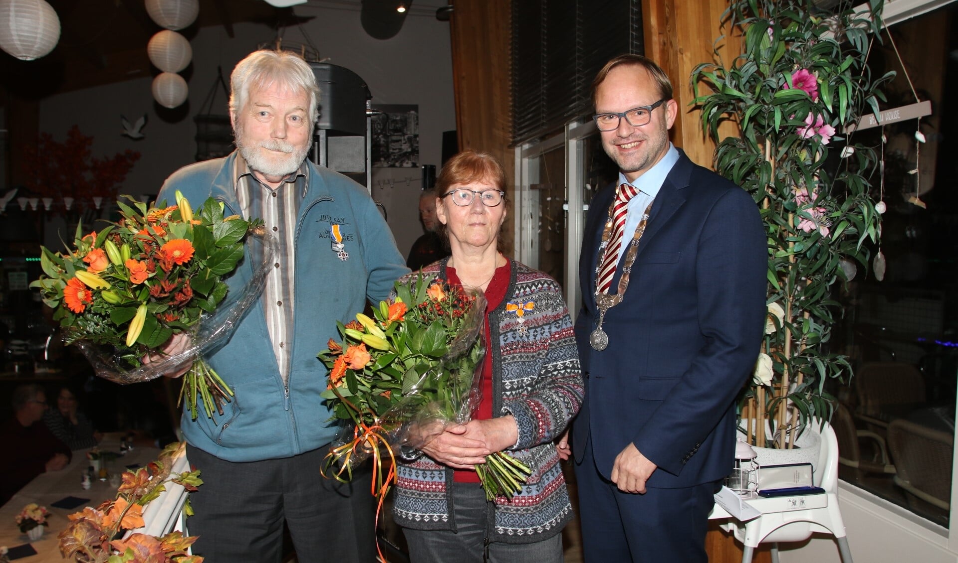 Eddy Meijer en Janneke-Trapman Meijer ontvingen afgelopen zaterdag Koninklijke onderscheidingen.