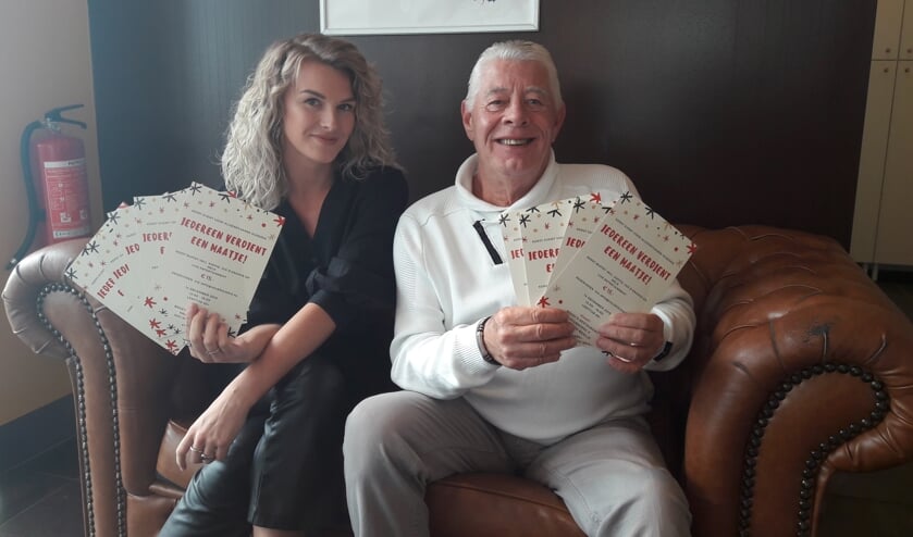 Valerie wordt bijgestaan door Fred Kuil, die al veel evenementen voor ouderen heeft georganiseerd.