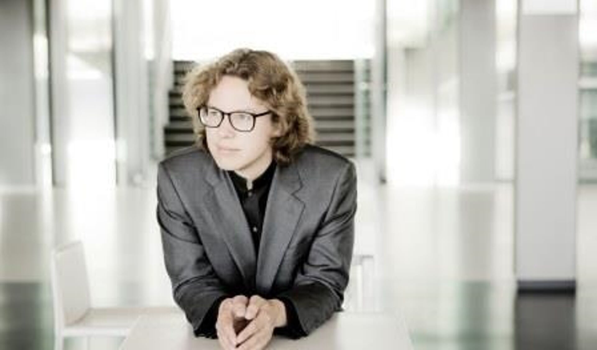 Hannes Minnaar pianist Photo: Marco Borggreve