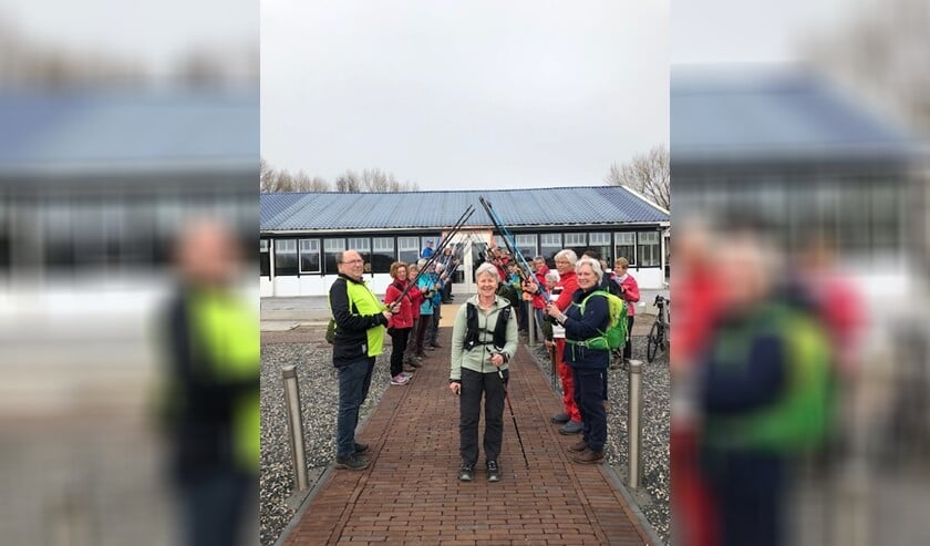 Walking Sjoukje wandelt wat af met haar wandelgroep