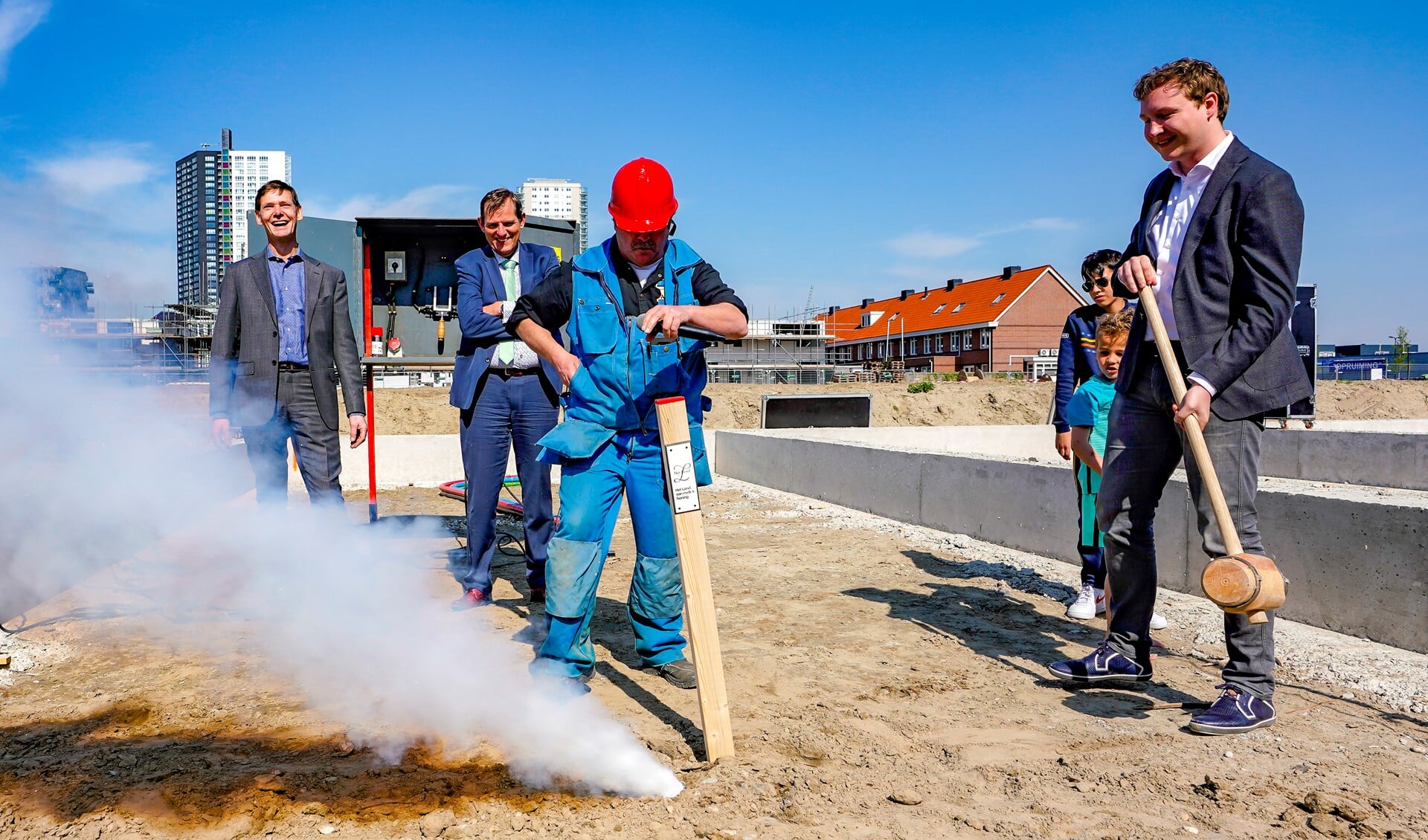 De 'gasleiding' werd kapot geslagen.