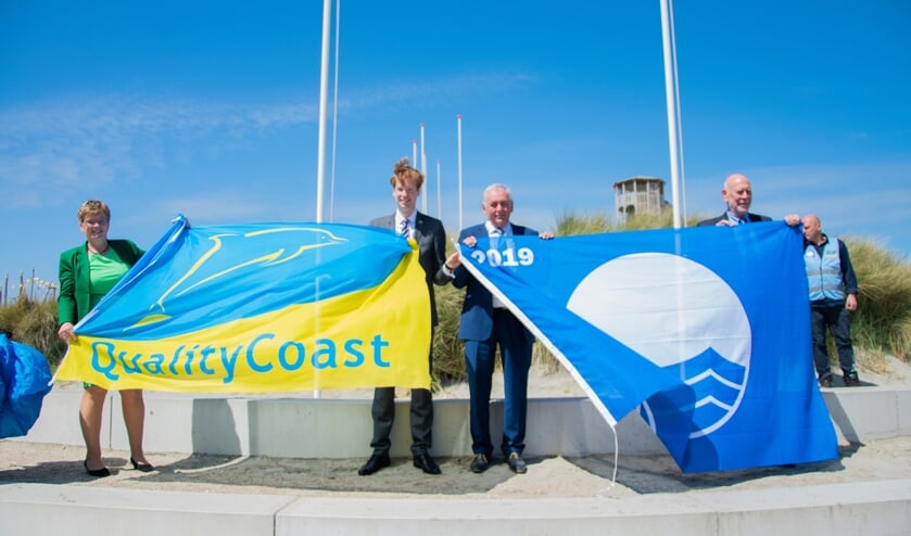 Goeree-Overflakkee mocht maar liefst acht Blauwe Vlaggen, een Groene Wimpel en de Platina QualityCoast Award in ontvangst nemen.