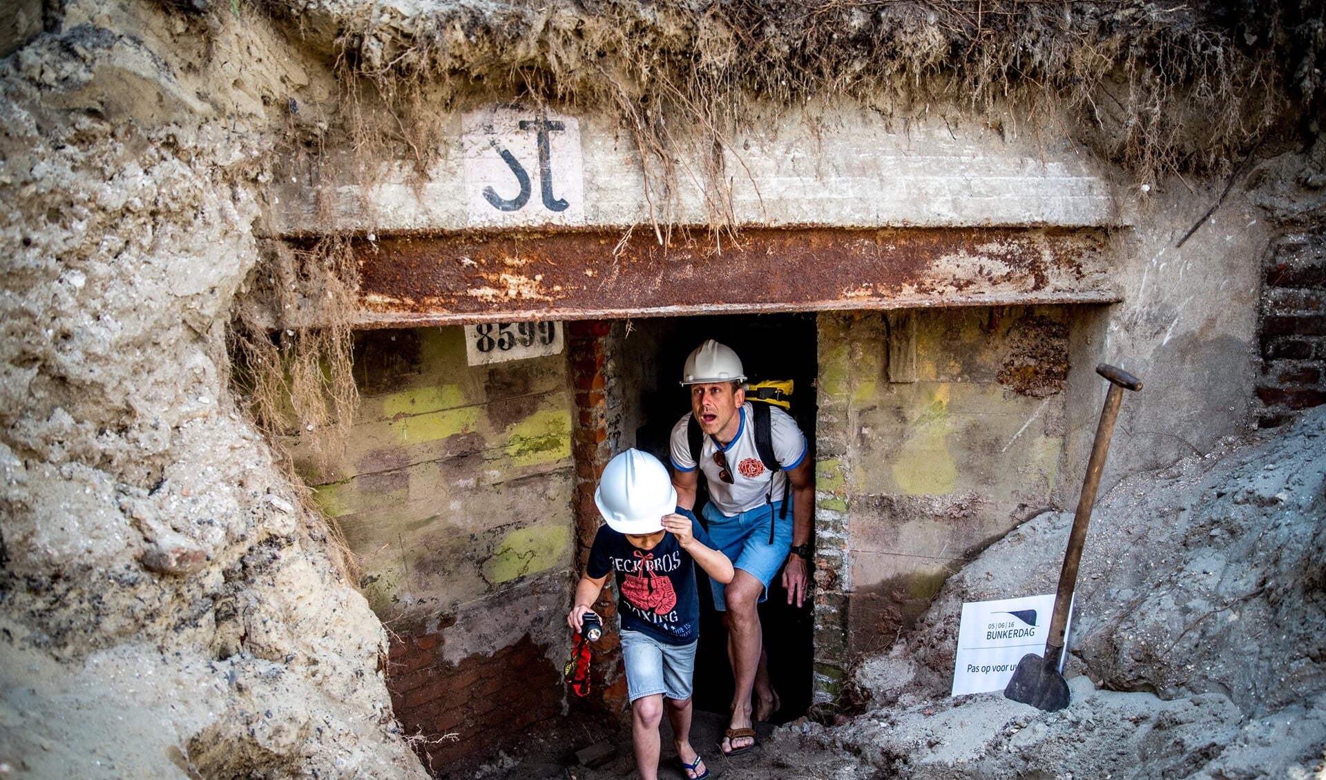 In Ouddorp is maar liefst een heel bunkerdorp van 15 bunkers te bezichtigen.