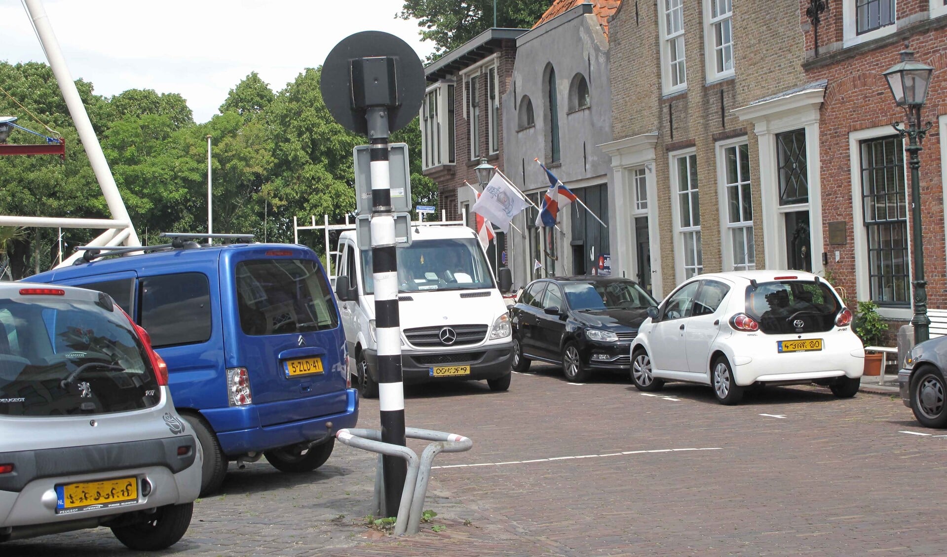 D66 stelt vragen aan college over verkeersoverlast op het Slagveld en in het verlengde daarvan de Batterijweg