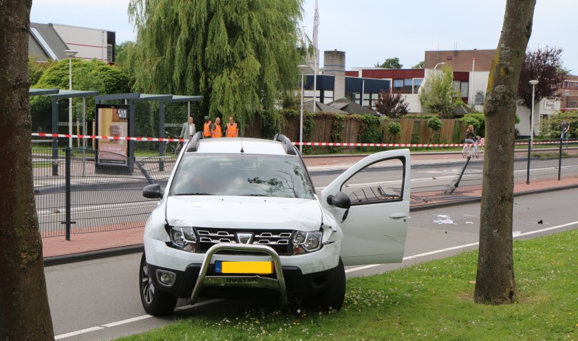 Getuigen van de aanrijding die nog niet met de politie hebben gesproken wordt gevraagd zich te melden. Foto: (Regio15)