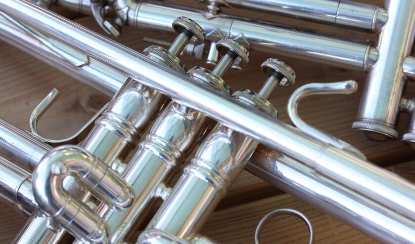 edereen die een instrument bespeelt uit de HaFaBra-bezetting is welkom om deel te nemen.