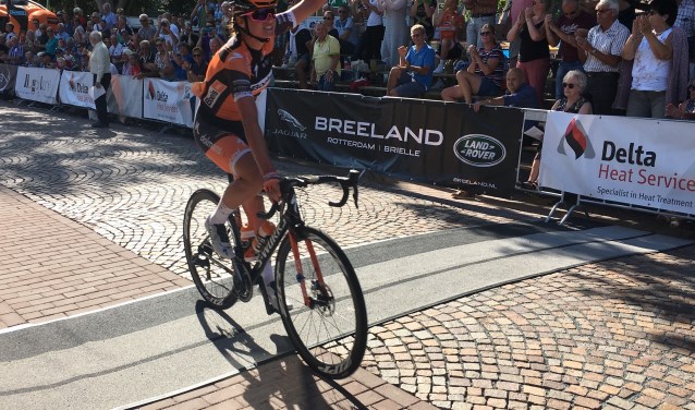Chantal Blaak en Mike Teunissen winnen Profronde Gele trui drager Teunissen naar Oostvoorne Rijnmond