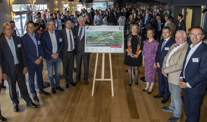De ondertekening vond donderdag plaats tijdens een seminar in Rotterdam.