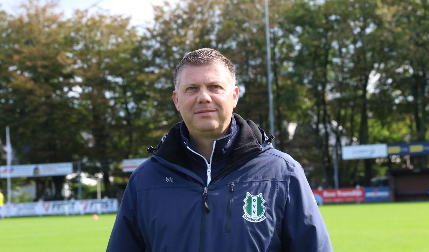 OVV-trainer Marcel Langeveld pleit ervoor om te hervatten als alle clubs evenveel duels hebben gespeeld. Archieffoto: Wil van Balen. 