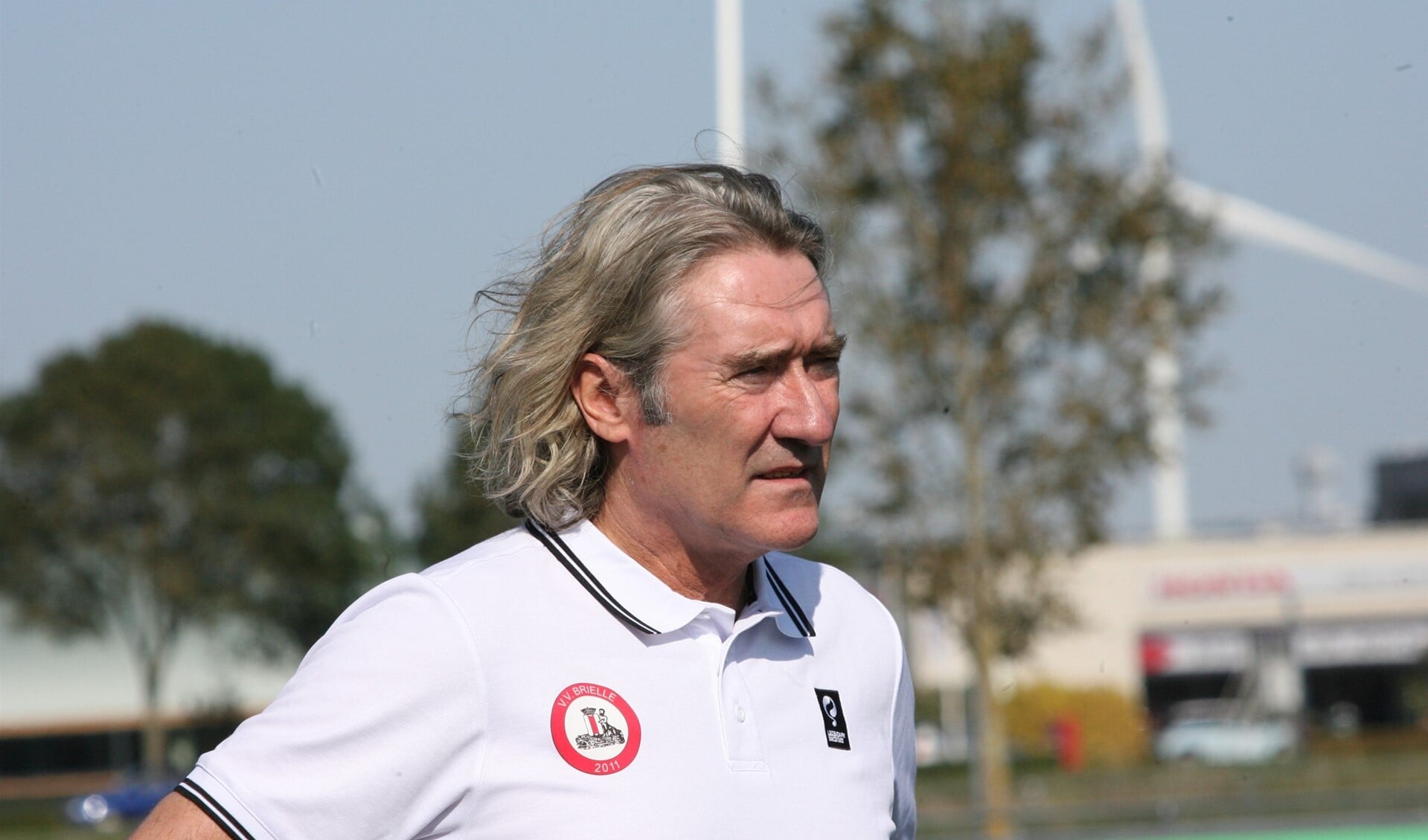 Brielle-trainer Gijs Zwaan wil zijn selectie zo fit mogelijk door de voetballoze periode heenloodsen. Archieffoto: Wil van Balen.
