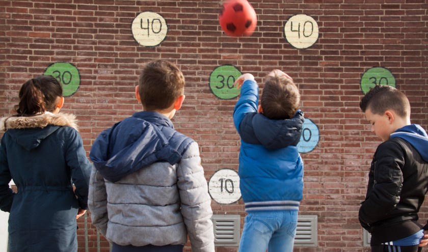 IVN Zuid-Holland en Jong Leren Eten Zuid-Holland lanceren in het kader van de Nationale Buitenlesdag de 'ontwerpwedstrijd voedselplek'. Scholen maken voor de realisatie ervan kans op €1.000,-.