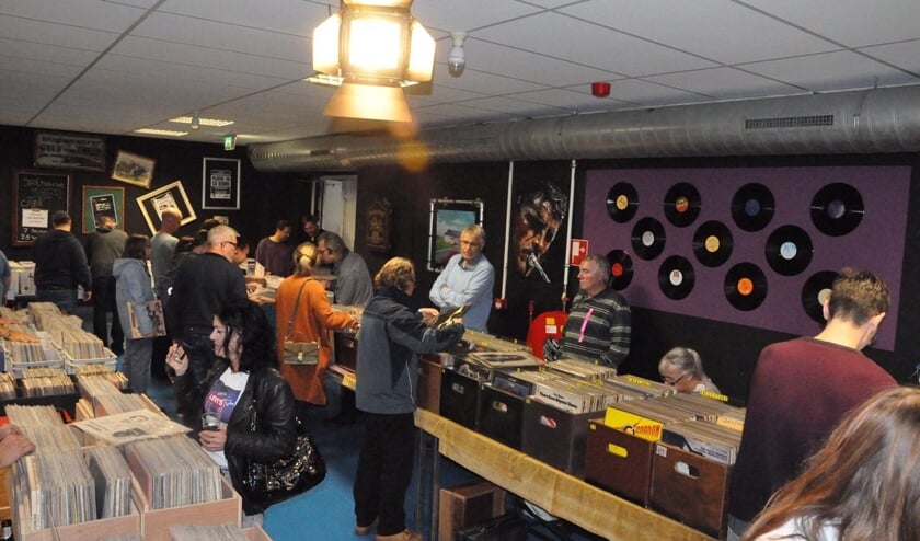Op zaterdag 7 maart is het alweer tijd voor de vijfde platen- en CD beurs in het JAC in Middelharnis.