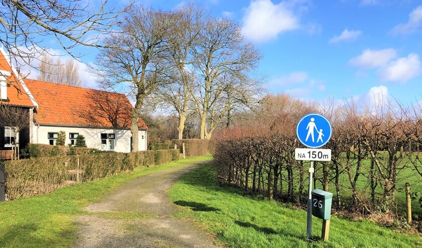 Het Mannenpad is een van de bekendste kerkepaden in Ouddorp. (foto Dorien Kickert)