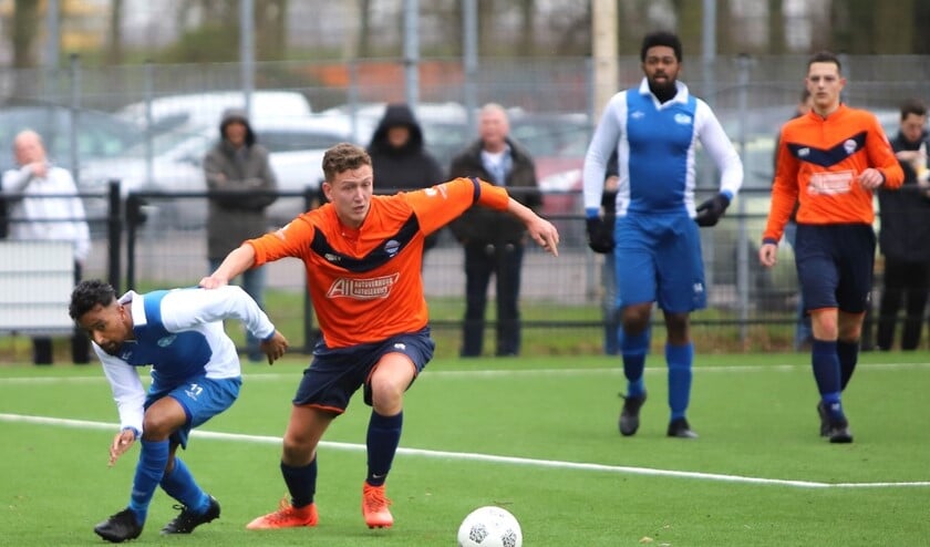 Simonshaven deed het zaterdag uitstekend bij SCO'63. De ploeg wist met 2-0 te winnen van de Spijkenissers.