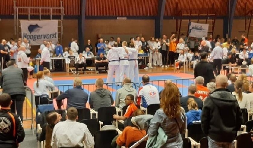 Ook het publiek genoot van de ambiance tijdens de Yujin cup.