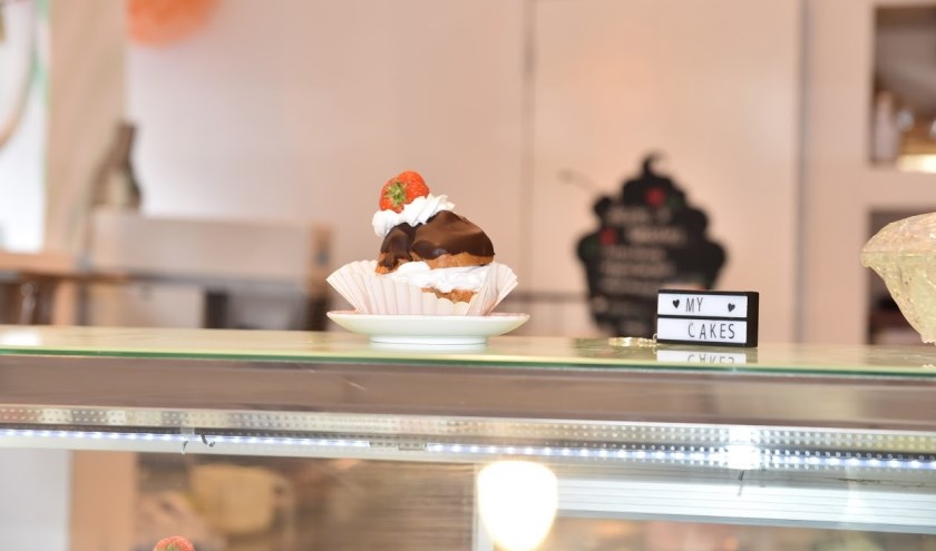 Naar aanleiding van aanhoudende bedreigingen wordt My Cakes nu met een mobiele camera in de gaten gehouden.
