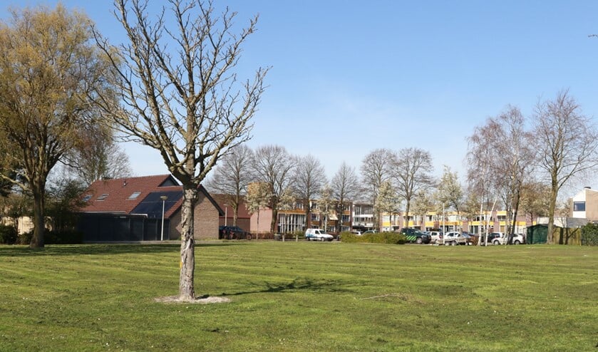 Hier wordt een nieuw kleinschalig verpleeghuis gebouwd.