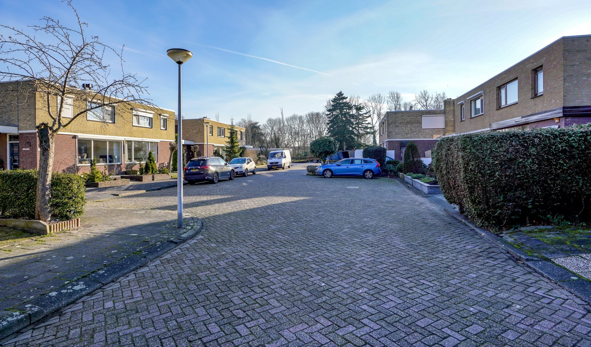De meeste bewoners willen geen extra woonlaag op de woning van de buren. Foto: Foto-Ok.nl 