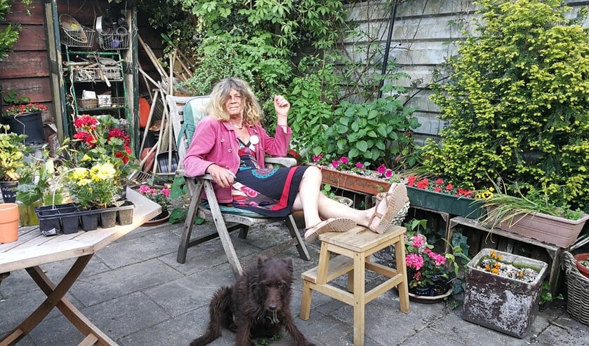 Ik hoef niet weg van een eiland dat ’s zomers overspoeld pleegt te worden met toeristen.
