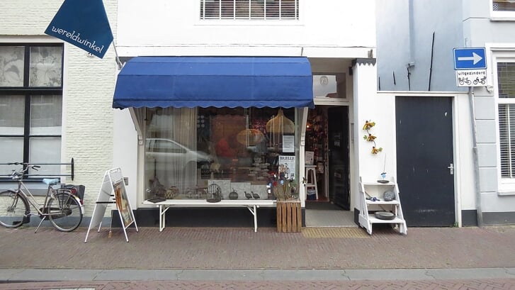 De Wereldwinkel is gevestigd in Brielle aan de Voorstraat 73. 
