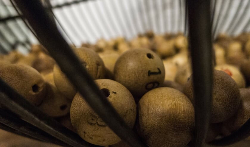 De activiteitencommissie van Stichting ZIJN houdt op woensdagmiddag 12 en 19 augustus een bingo voor jong en oud in het Wijkcentrum..