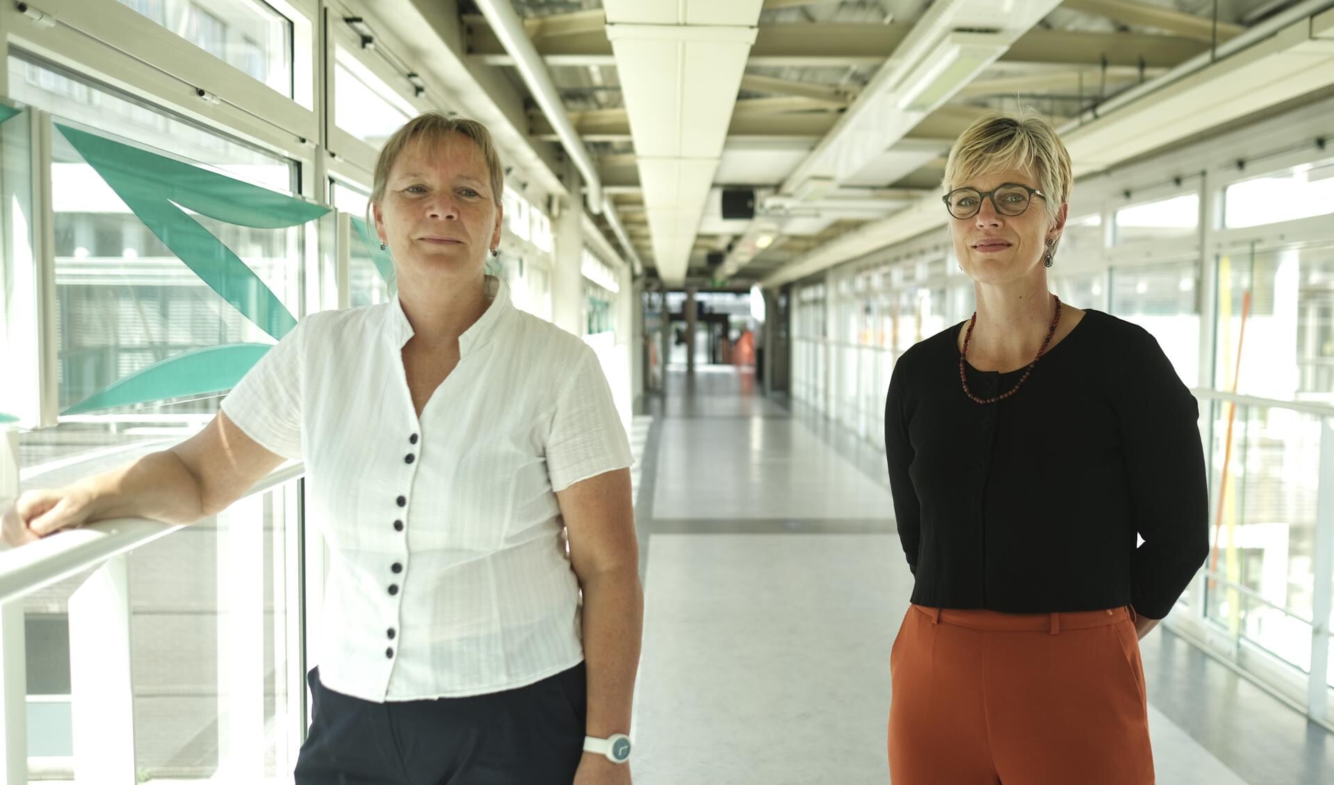 Onderzoekers die het onderzoek willen uitvoeren: Links is Caroline van Heugten en rechts is Janneke Horn 