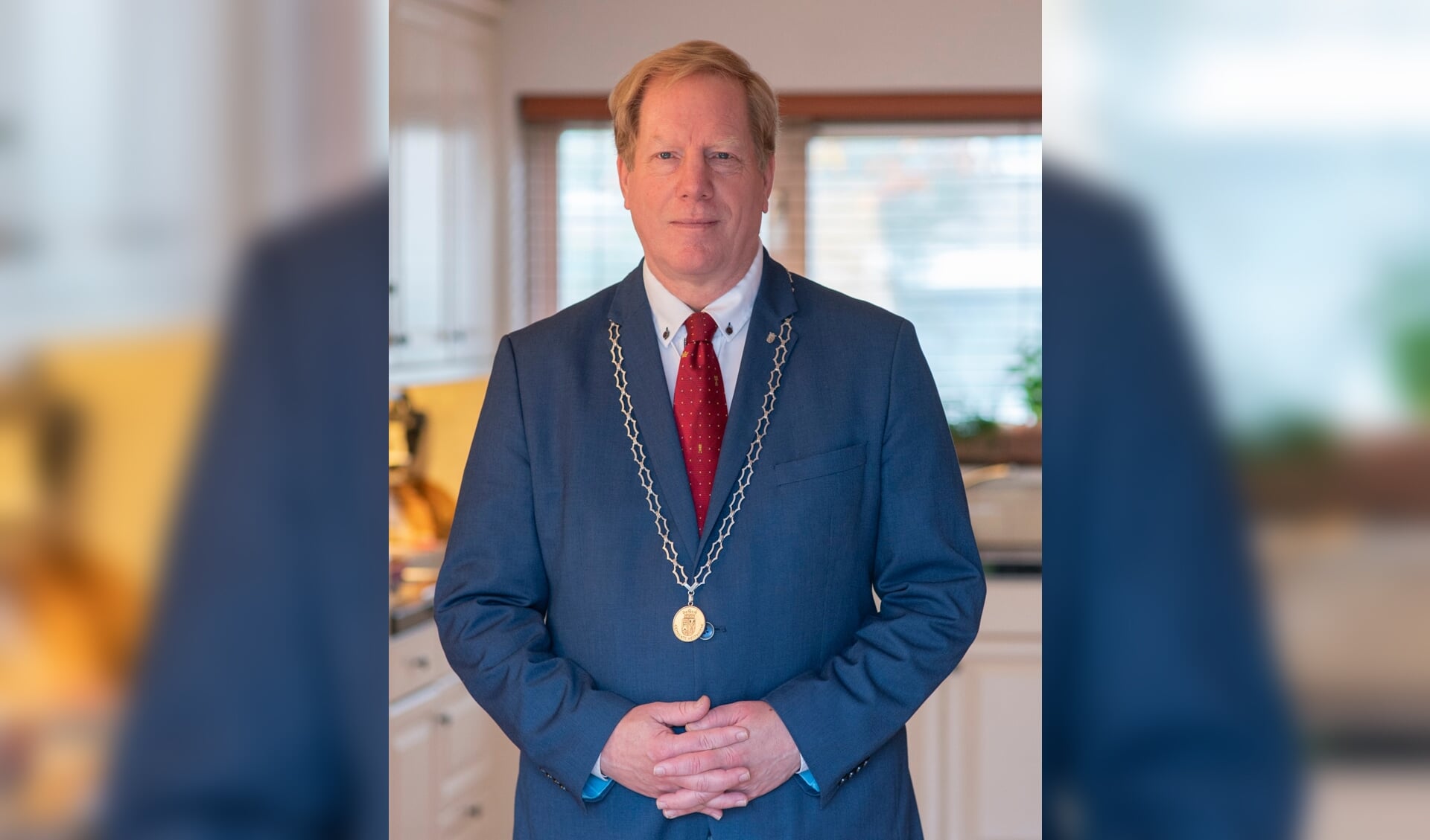 Burgemeester Peter de Jong