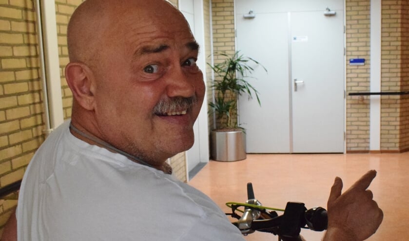 Hans ten voete uit