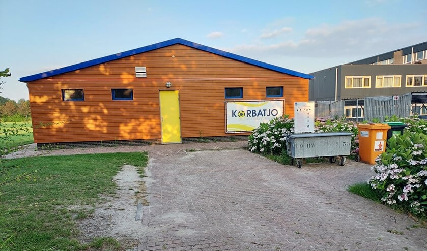 <p>Zaterdag 23 oktober speelt korfbalvereniging Korbatjo de laatste veldwedstrijd van dit seizoen op de thuisbasis in Oud-Beijerland. (archieffoto: Conno Bochoven)</p>