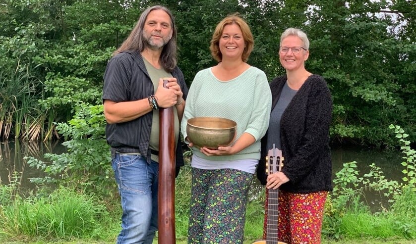 <p>Fred, Samantha en Martine nemen je mee op een reis van klanken.</p>